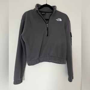 The North Face Women's Cropped 1/2 Zip Cropped Jacket in Dark Gray